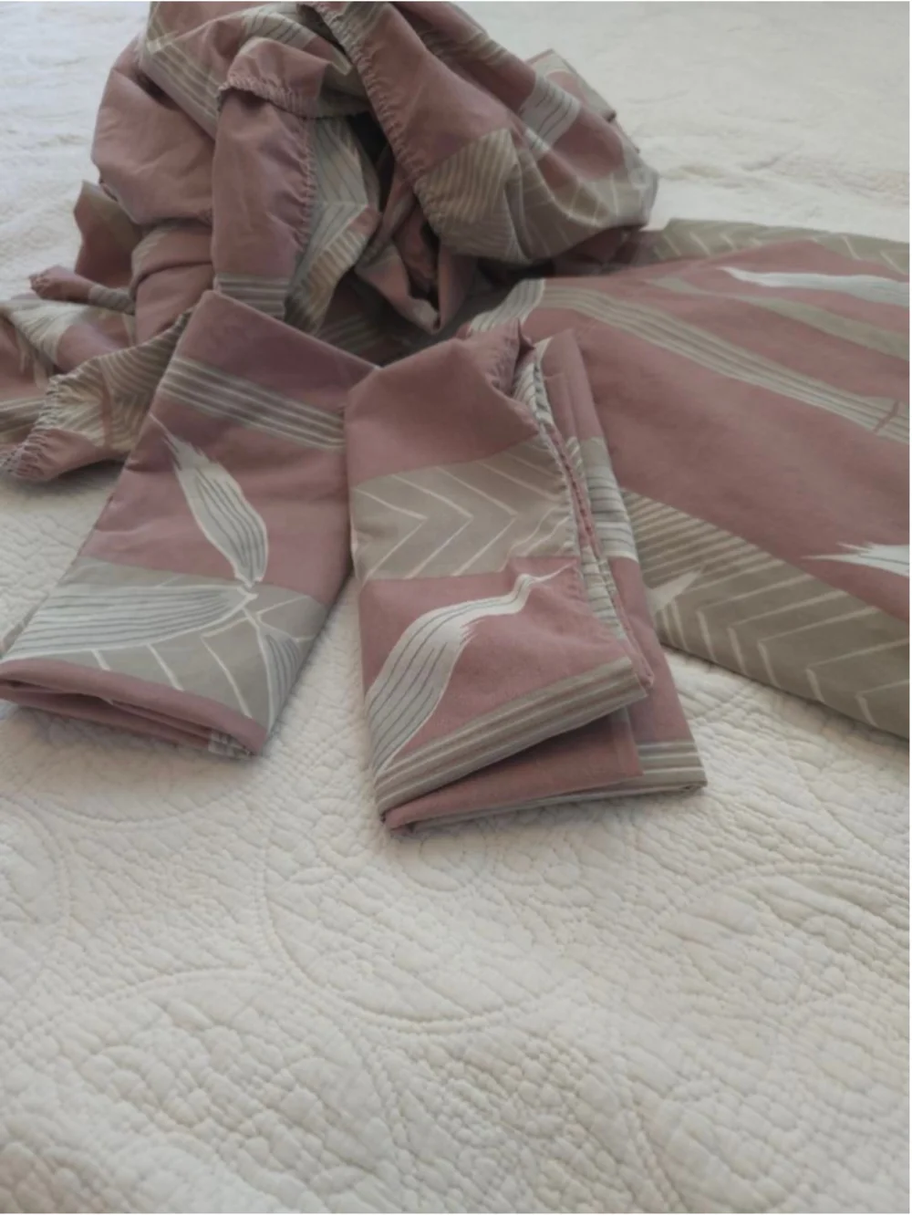 RARE Vintage 80's Wamsutta King Sheet SET Pink Beige Bamboo Print Boho 4Pc Set